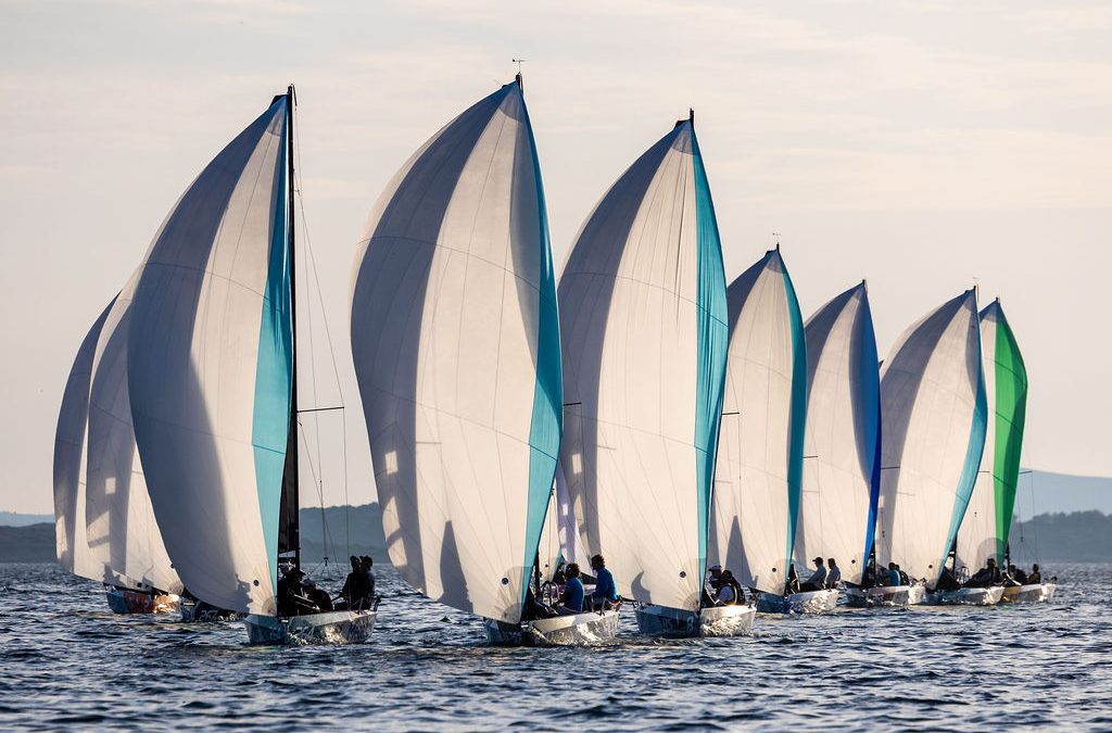 National champions show the way on day one at the RS21 World Championship